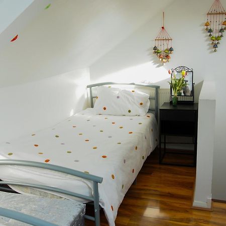 5 Bedroom House Near Cardiff City. Buitenkant foto